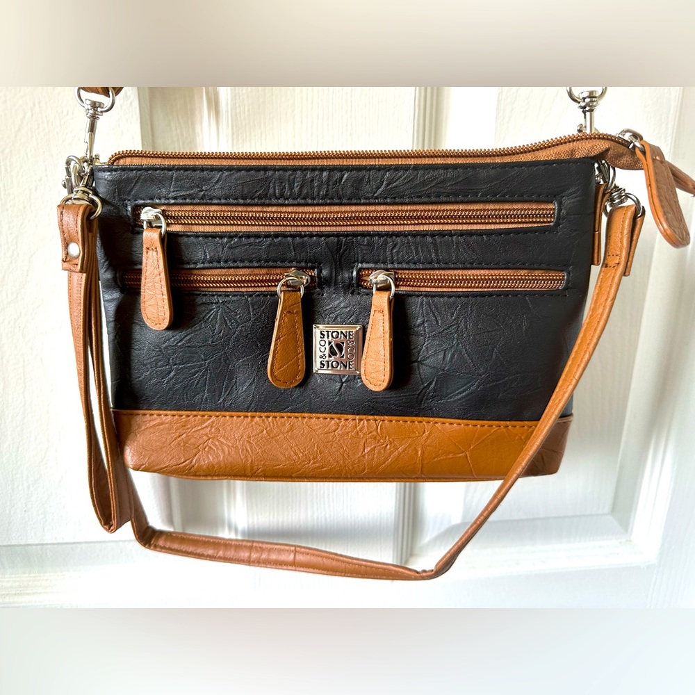 NWOT Stone & Co. 4 in 1 Crossbody
